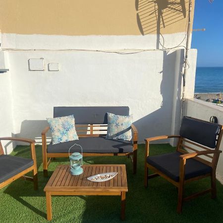 Apartamento Cervera ตอร์เรโมลิโนส ภายนอก รูปภาพ