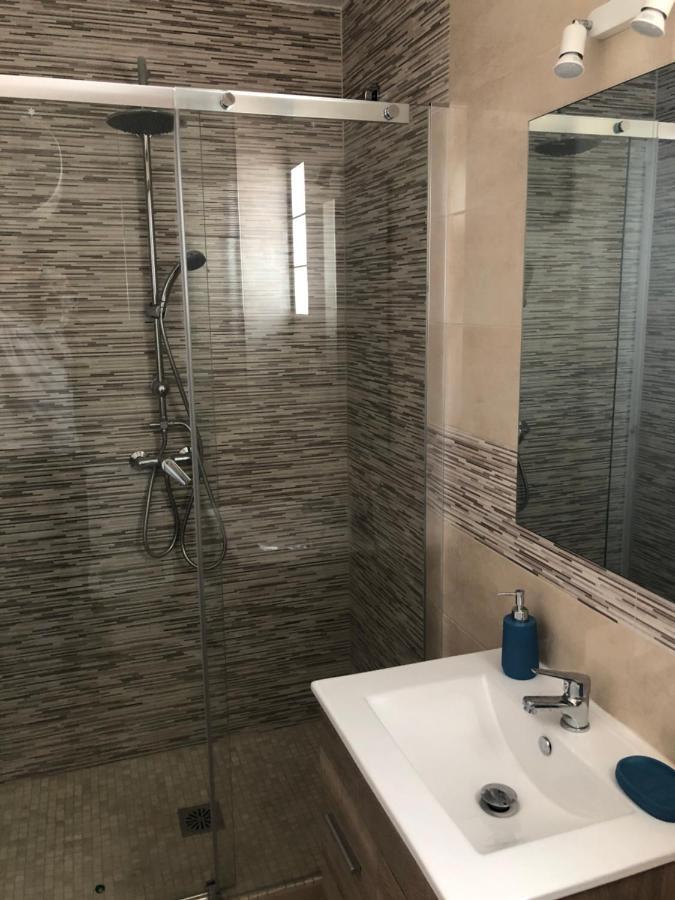 Apartamento Cervera ตอร์เรโมลิโนส ภายนอก รูปภาพ
