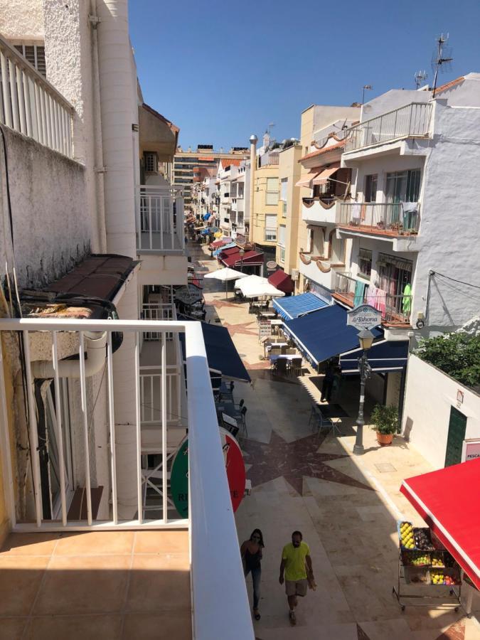 Apartamento Cervera ตอร์เรโมลิโนส ภายนอก รูปภาพ