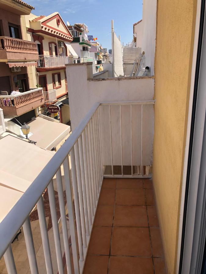 Apartamento Cervera ตอร์เรโมลิโนส ภายนอก รูปภาพ